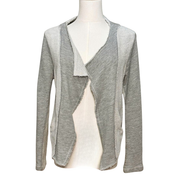 Aqua Brand Gray Sweatshirt Waterfall Long Sleeve Cropped Cardigan Small Pockets - Picture 1 of 6